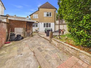 REAR ASPECT- click for photo gallery